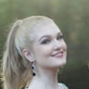 Meet your Posher, Nora